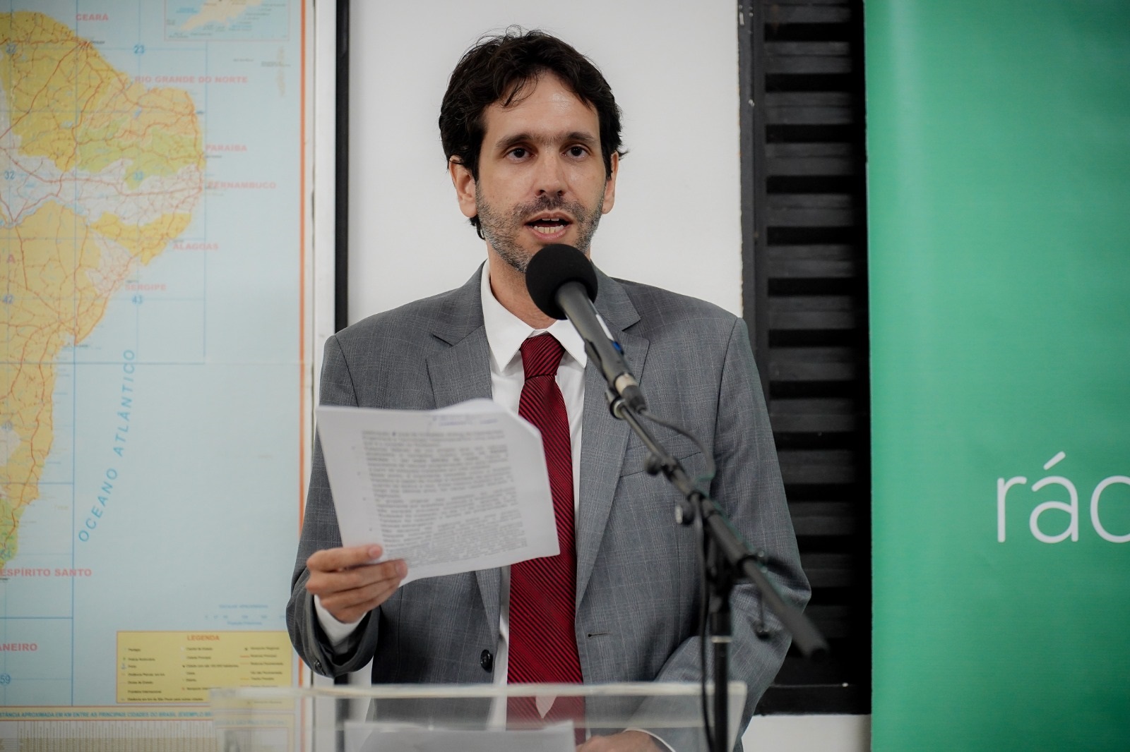 Jornalista Octavio Pieranti: obra descortina os bastidores da iniciativa que mudou os rumos da telecomunicação brasileira