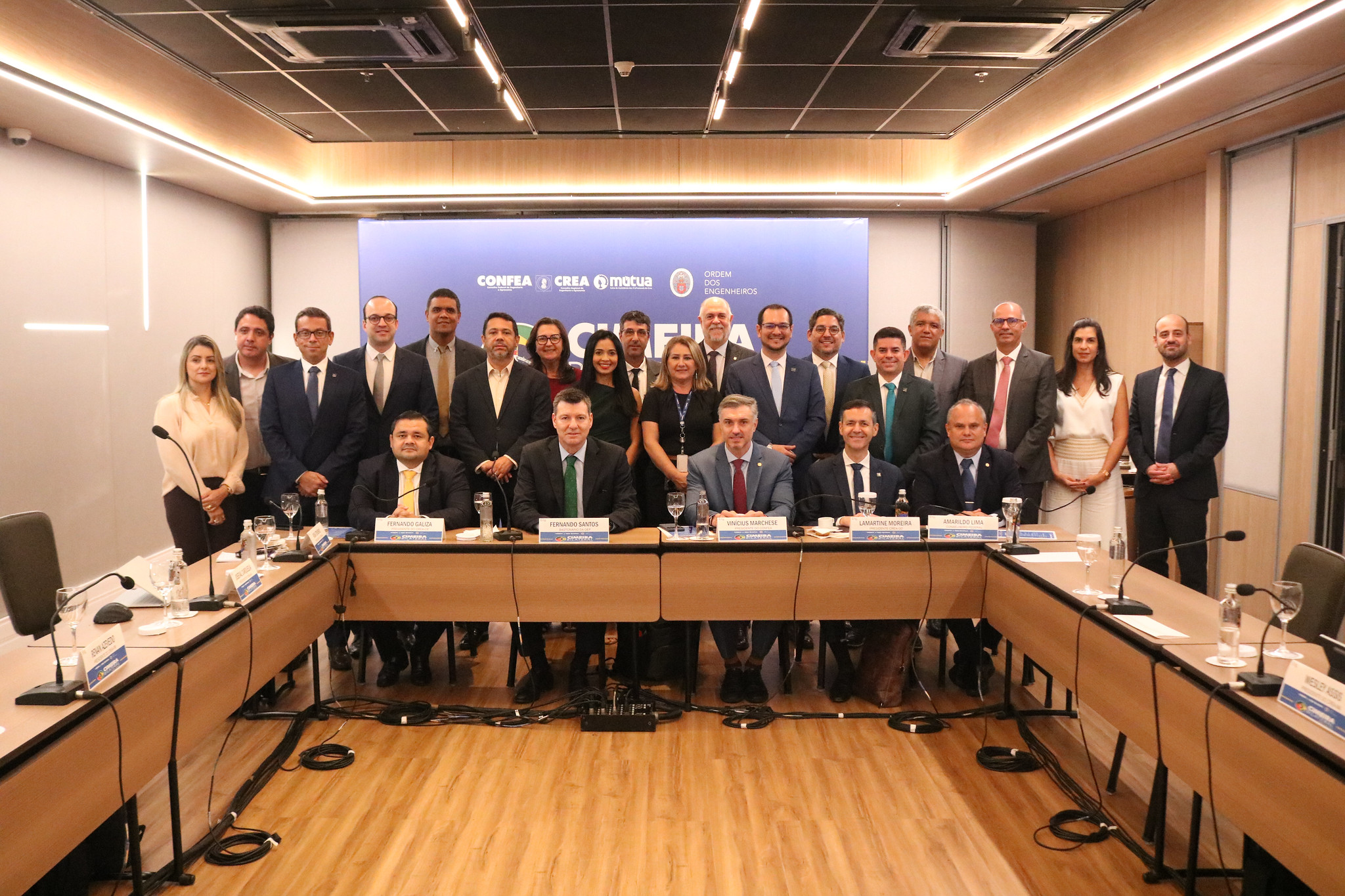 Cimeira Bilateral Brasil-Portugal realizada em Fortaleza selou as tratativas para que engenheiros brasileiros possam atuar na direção técnica de projetos, execução, gestão e da atividade acadêmica ou de investigação junto à Ordem dos Engenheiros de Portugal, na condição de engenheiros sêniores