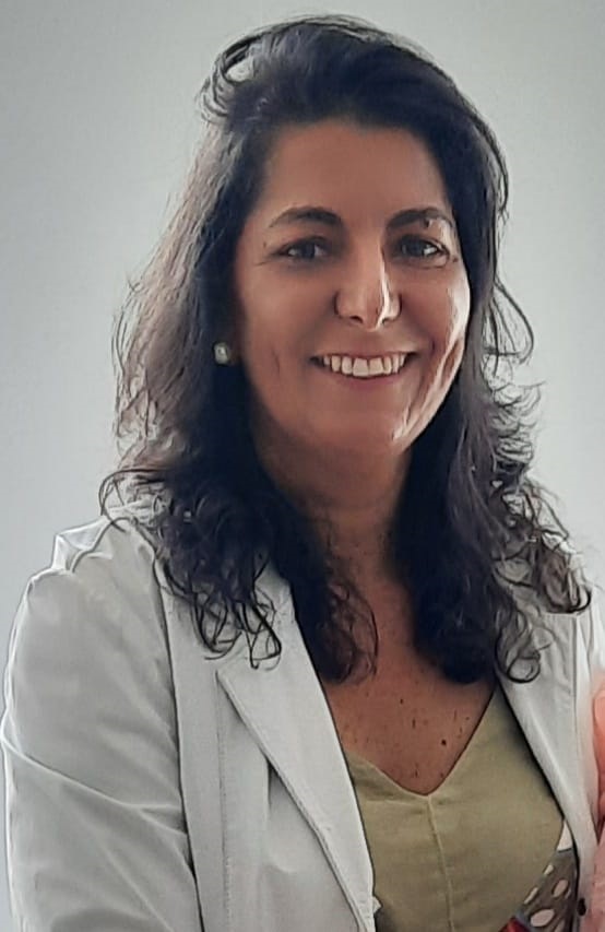 Presidente eleita do Crea-DF, eng. eltric. Adriana Resende