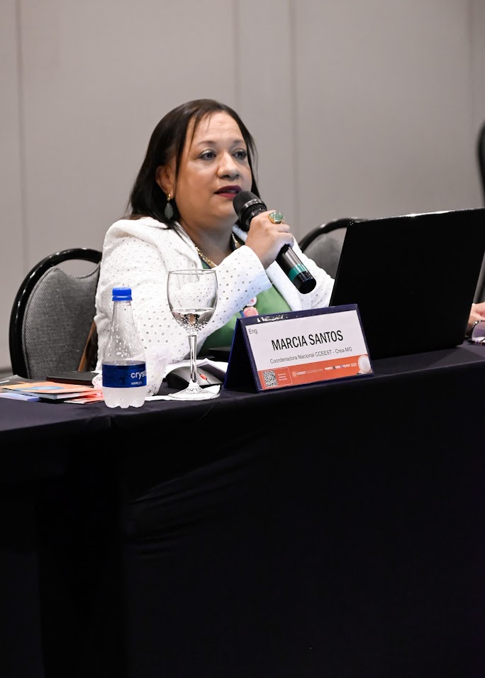 Coordenadora Márcia Santos descreve os principais desafios para a Engenharia de Segurança do Trabalho do país